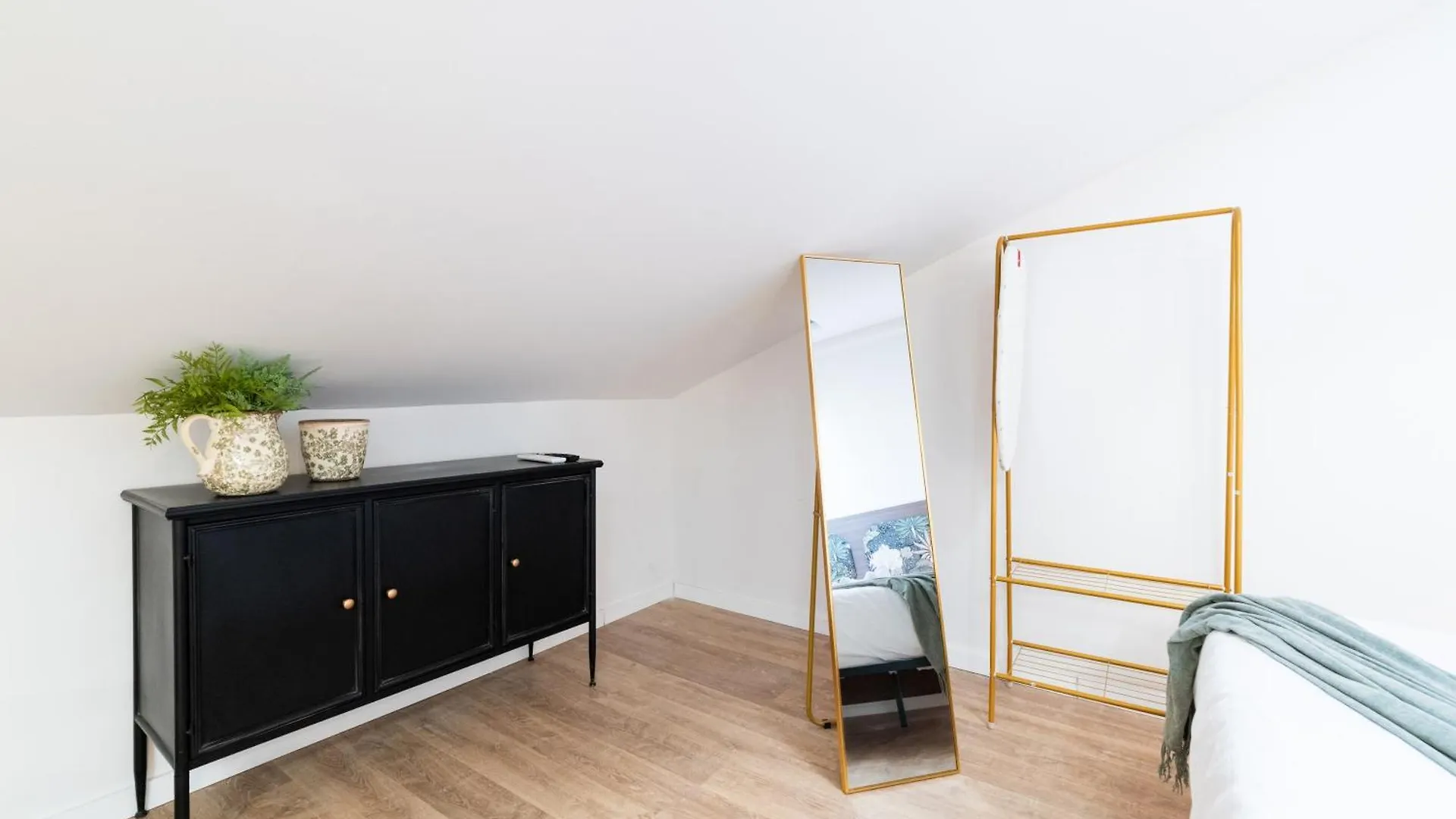 Bibrambla Suites Granada Spain