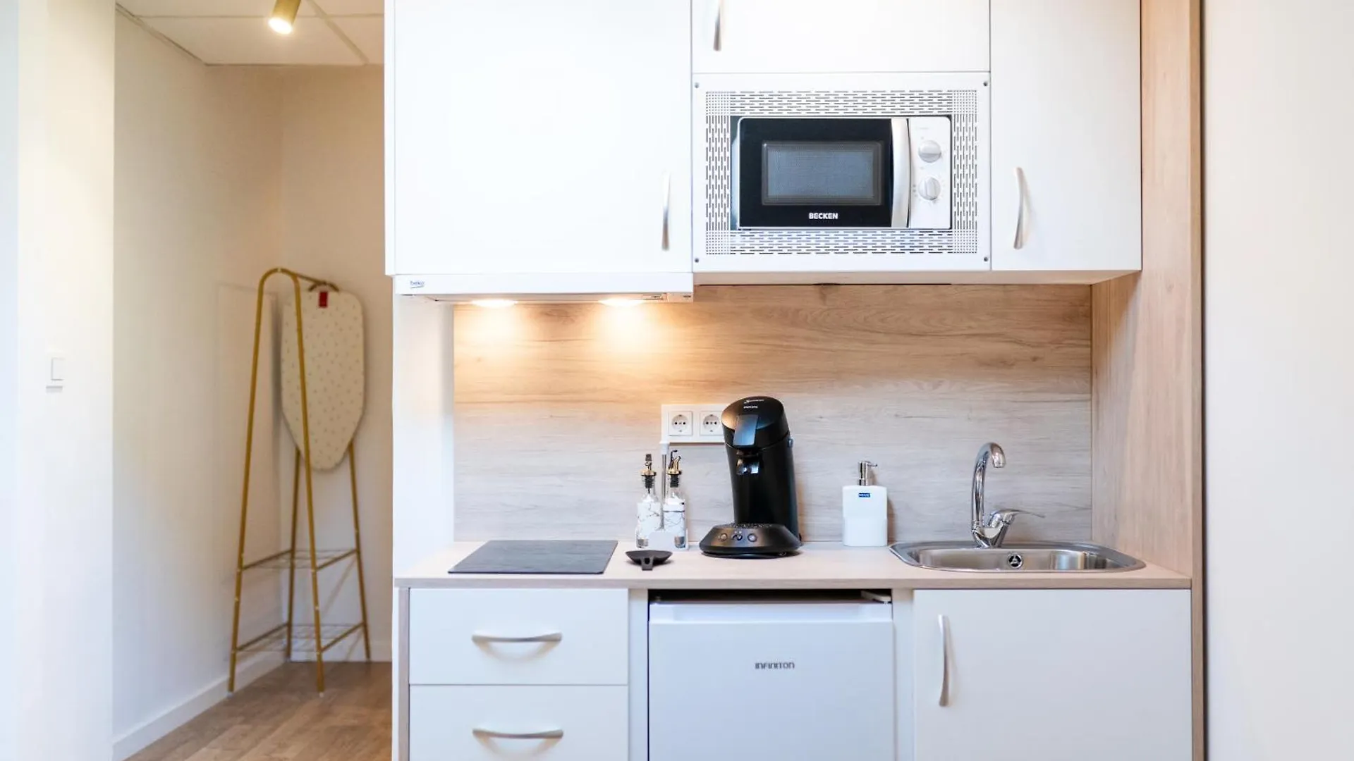 Bibrambla Suites Granada Apartment